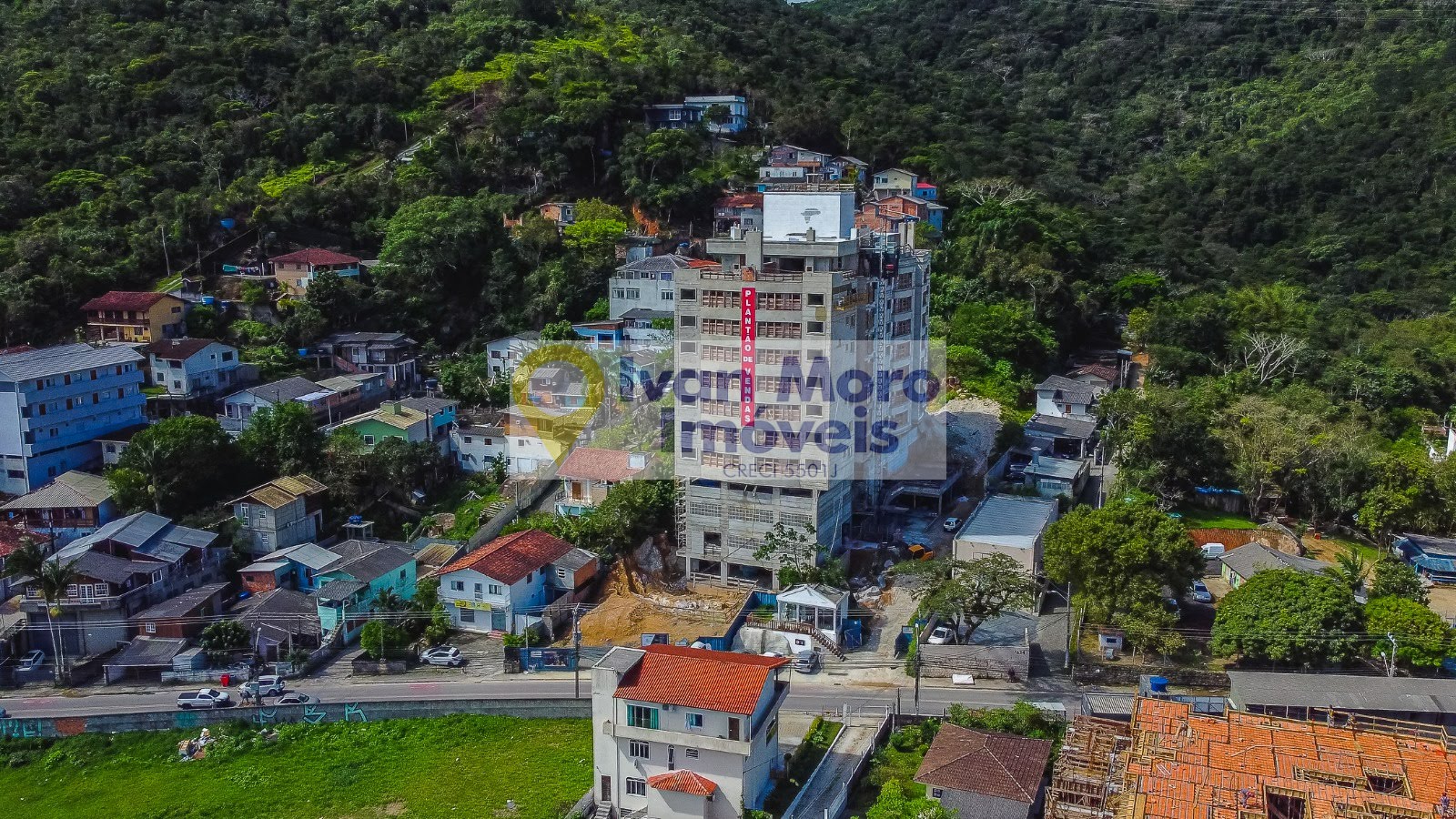 Apartamento à venda com 3 quartos, 1 suíte, 2 vagas e 98m² no Saco Grande, Florianópolis (SC) — foto 27 de 30