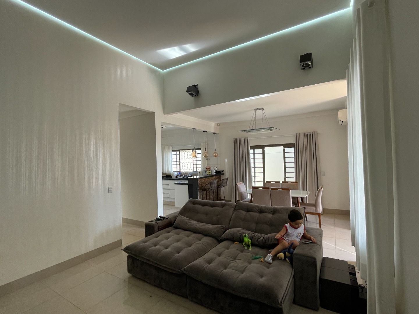 Casa à venda com 3 quartos, 3 suítes, 6 vagas e 300m² no Jardim Anhangüera, Ribeirão Preto (SP) — foto 19 de 30