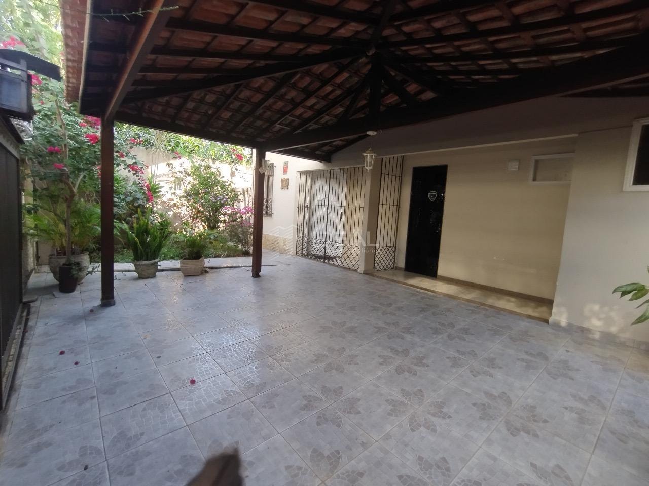 Casa à venda com 4 quartos, 2 suítes, 3 vagas e 198m² no Centro, Campos dos Goytacazes (RJ) — foto 16 de 29