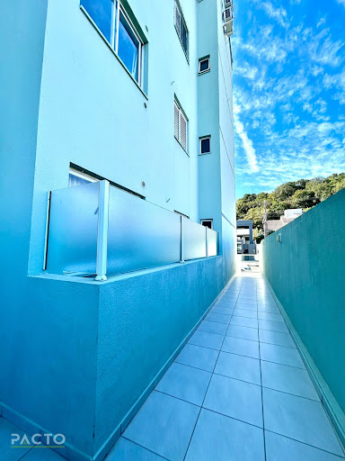 Apartamento à venda em Urussanguinha, Araranguá | 59m²