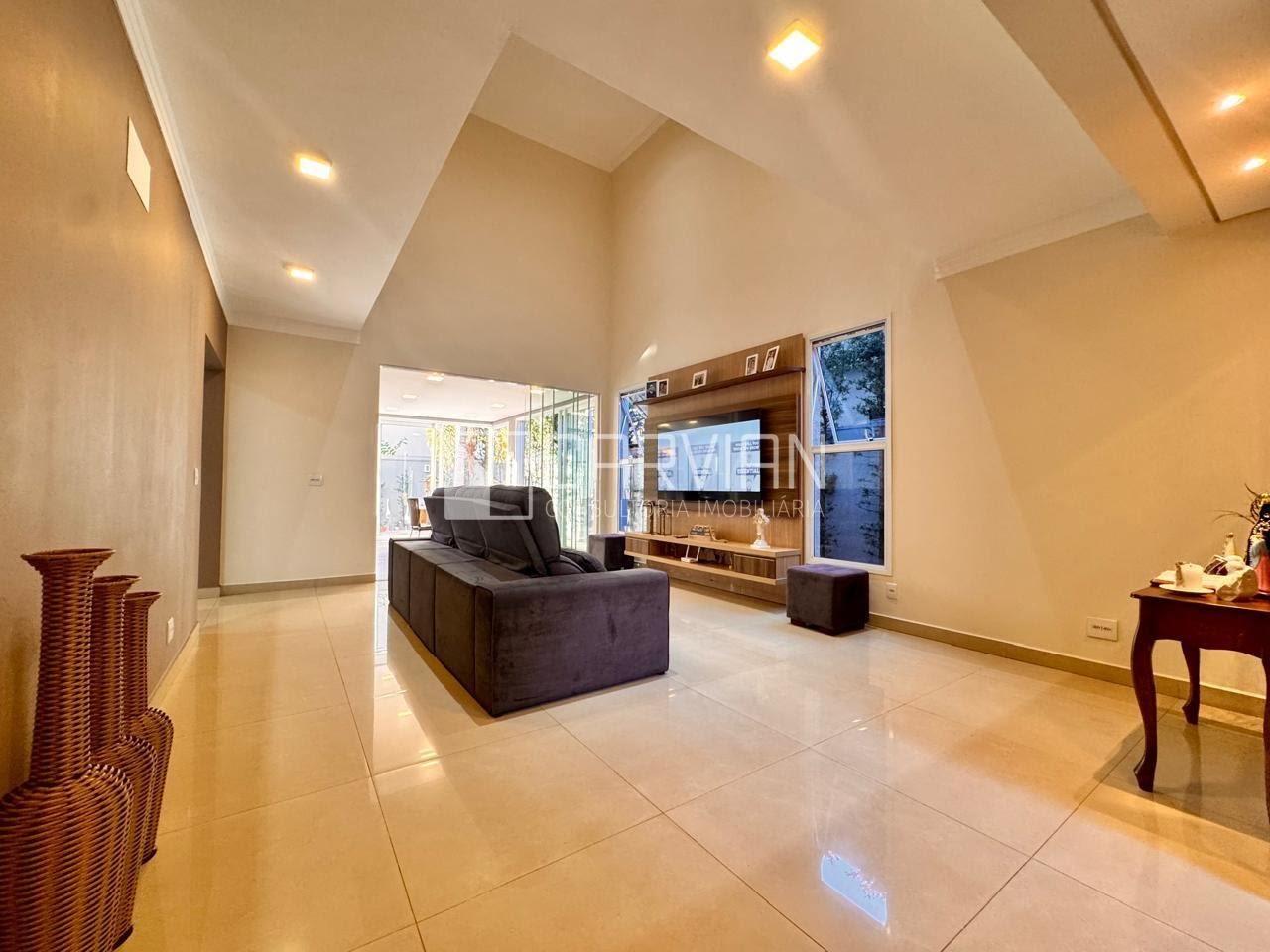 Casa à venda com 3 suítes e 300m² no Condomínio Quinta da Boa Vista, Ribeirão Preto (SP) — foto 3 de 30
