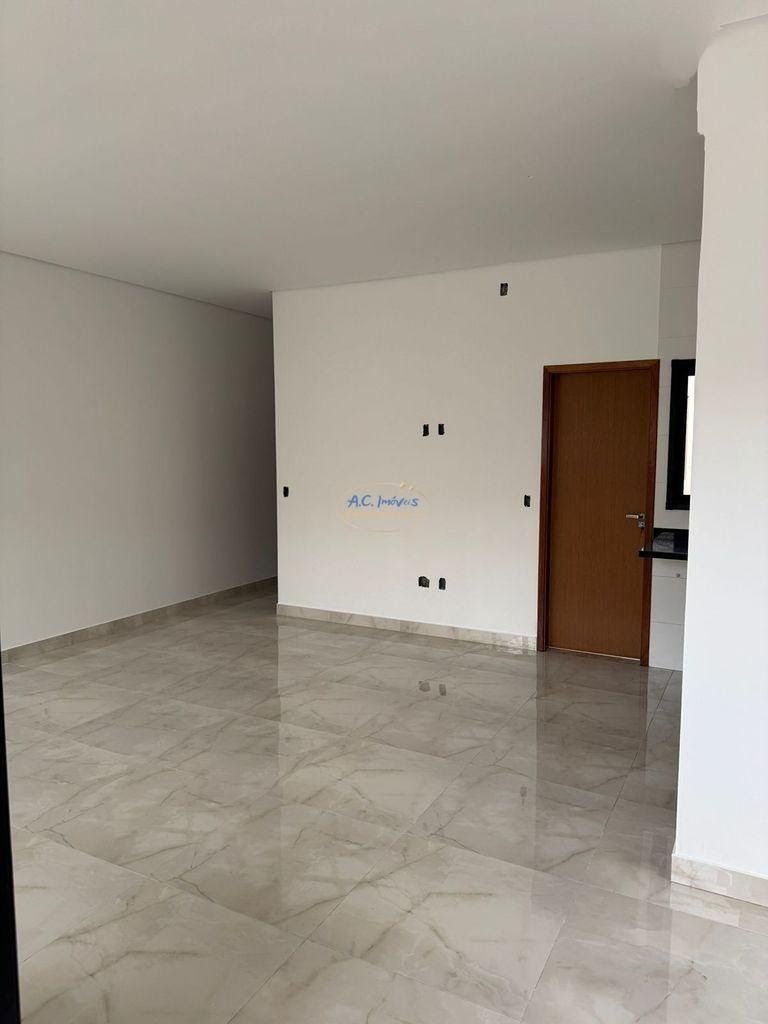 Casa à venda com 2 quartos, 2 suítes, 2 vagas e 73m² no Maracanã, Praia Grande (SP) — foto 8 de 25