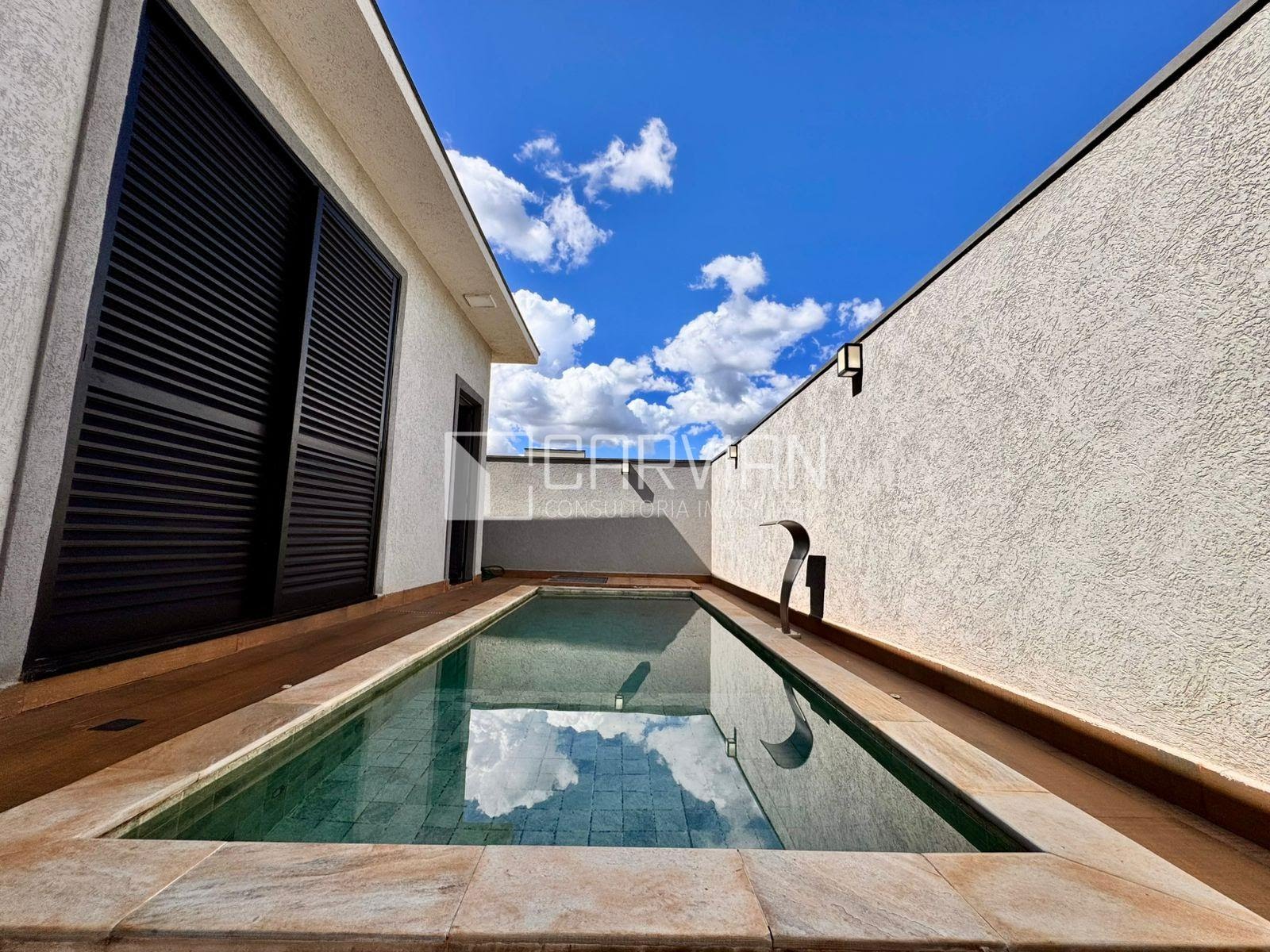 Casa à venda com 3 quartos, 3 suítes, 4 vagas e 390m² no Residencial Alto do Castelo, Ribeirão Preto (SP) — foto 12 de 30