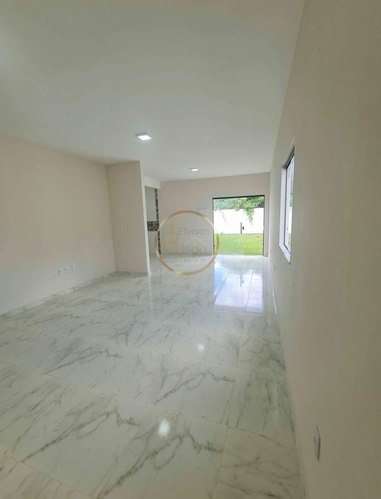 Casa à venda com 3 quartos, 1 suíte, 3 vagas e 110m² no Coroa Vermelha, Santa Cruz Cabrália (BA) — foto 7 de 10