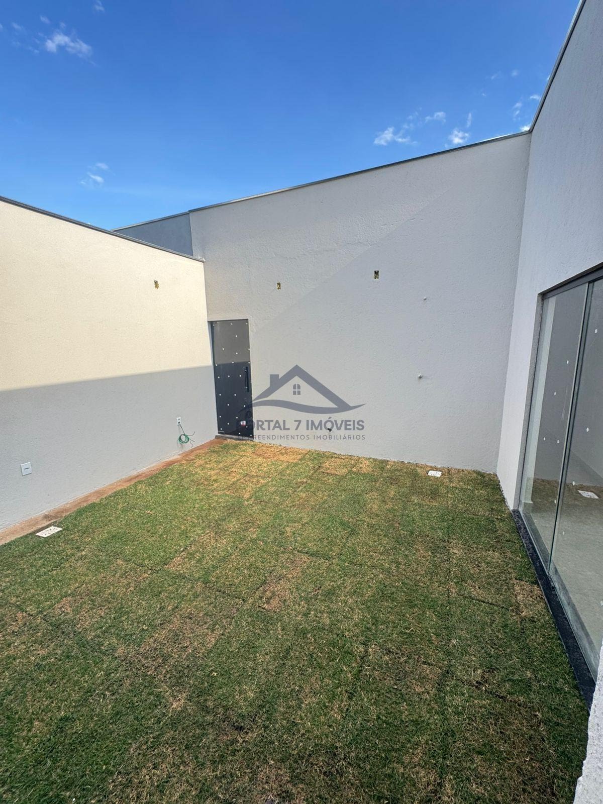 Casa à venda com 4 quartos, 1 suíte, 2 vagas e 97m² no Nossa Senhora das Gracas, Sete Lagoas (MG) — foto 4 de 13
