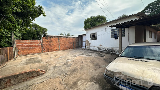Casa à Venda em Jardim Brasil - 3 Dormitórios 