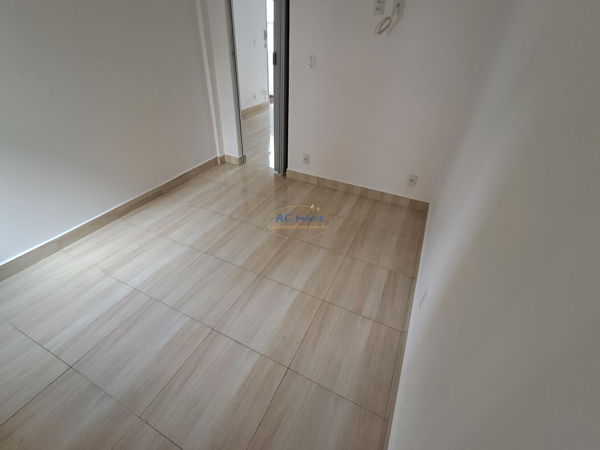 Apartamento à venda com 2 quartos, 1 suíte, 1 vaga e 50m² no Guilhermina, Praia Grande (SP) — foto 10 de 13