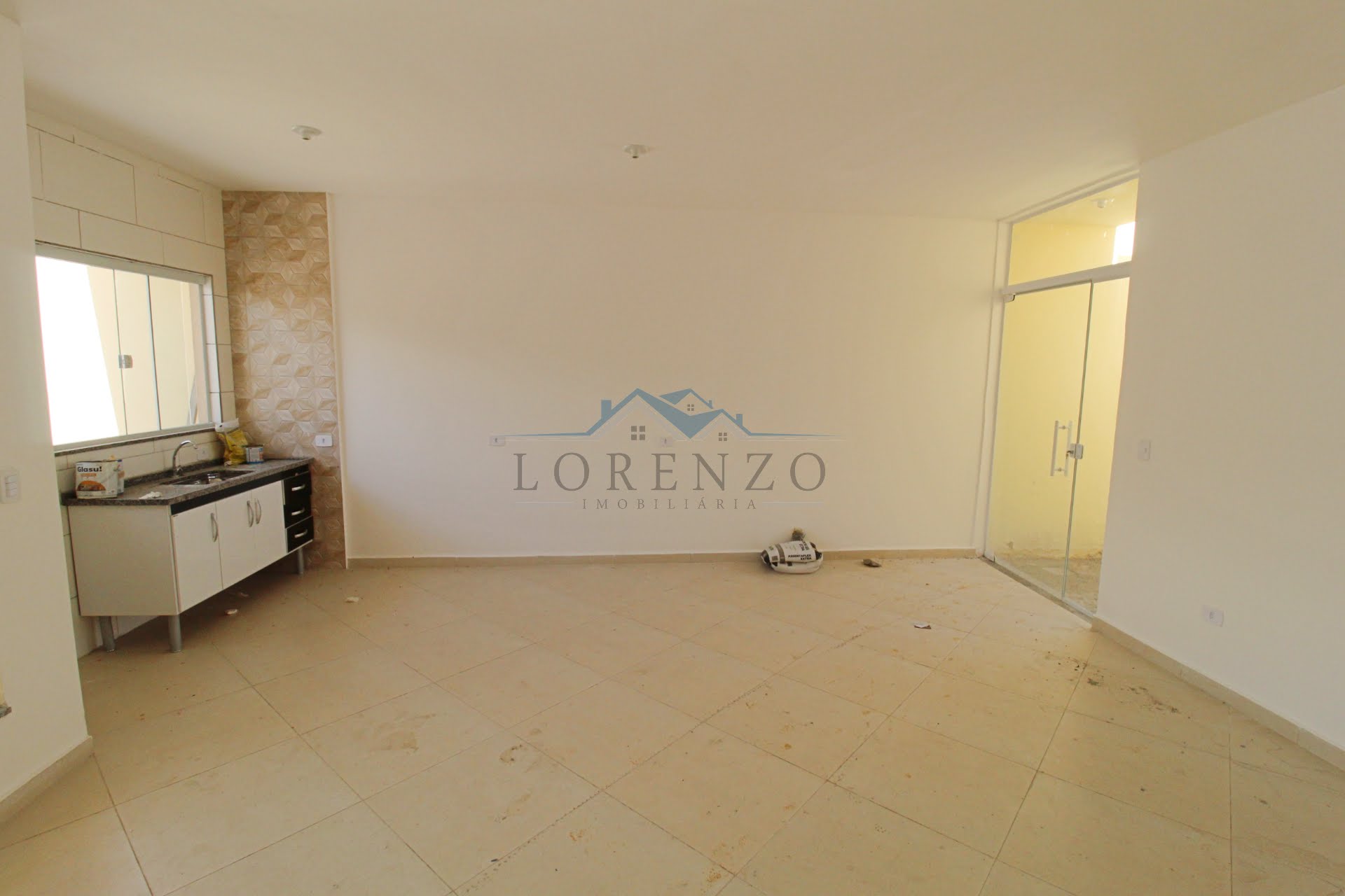 Sala de estar e cozinha