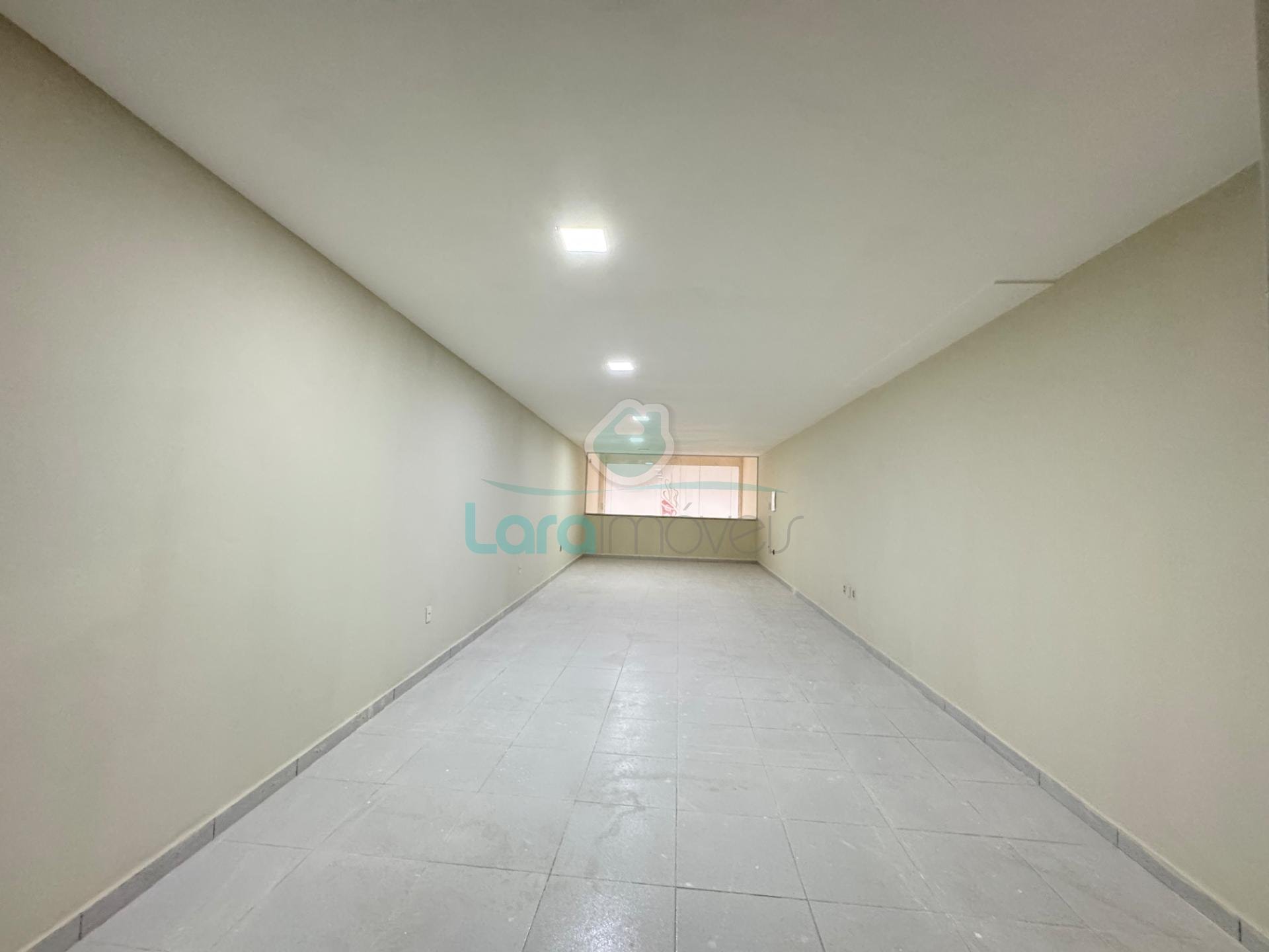 Comercial para alugar com 2 banheiros e 125m² no Centro, Macaé (RJ) — foto 11 de 17