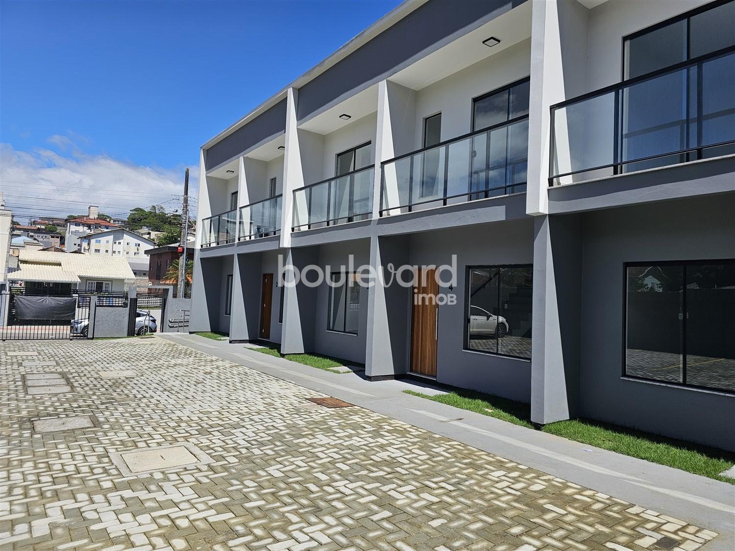 Casa à venda com 2 quartos, 1 banheiro, 1 vaga e 79m² no Real Parque, São José (SC) — foto 8 de 10