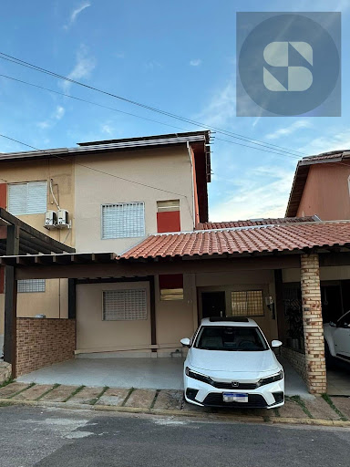 Casa de Condomínio em Despraiado  -  Cuiabá