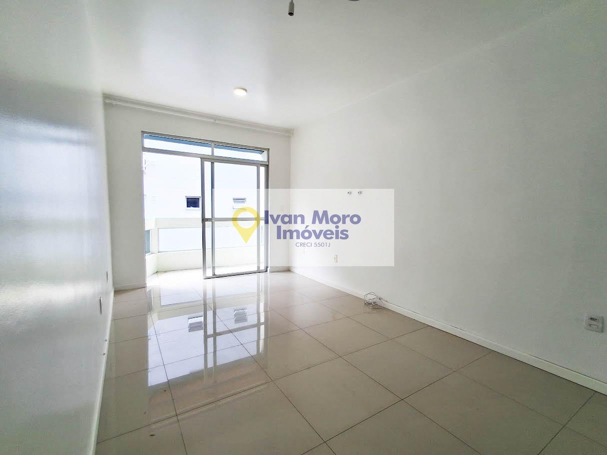Apartamento à venda com 3 quartos, 1 suíte, 1 vaga e 73m² no Trindade, Florianópolis (SC) — foto 2 de 30