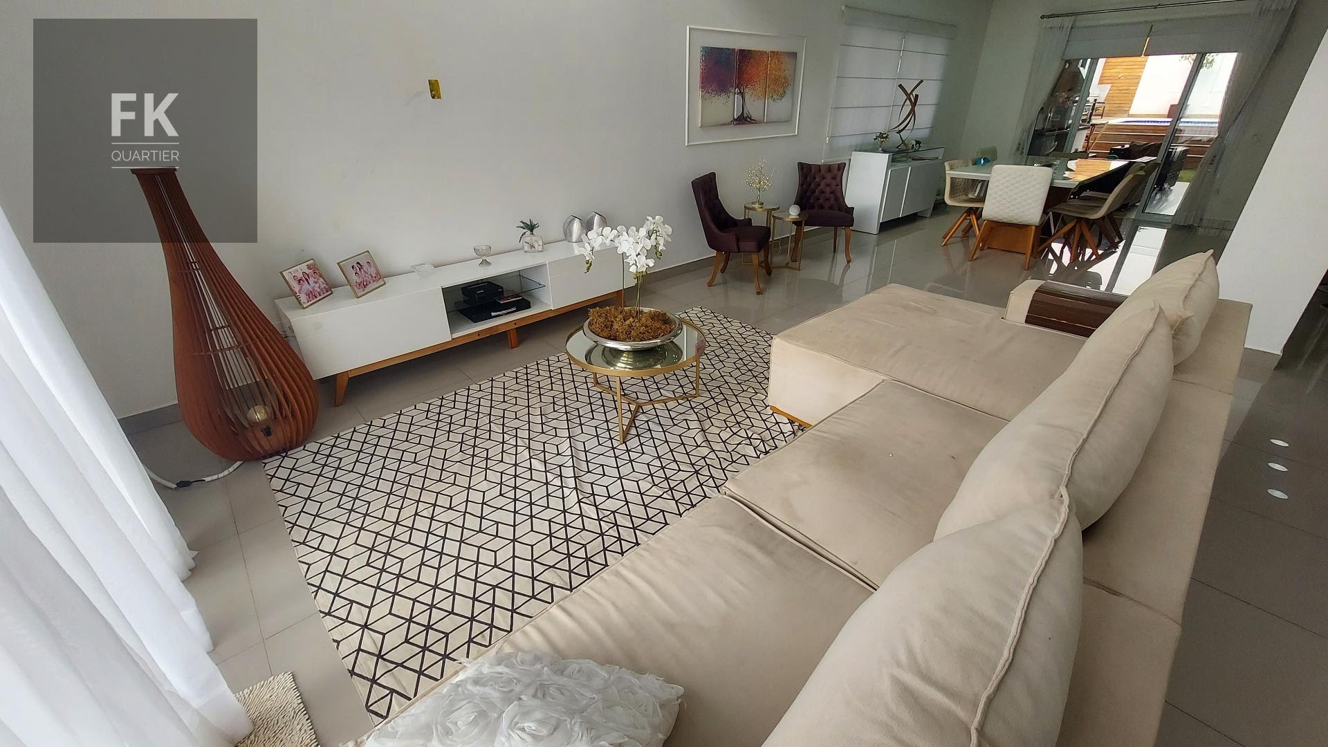Casa à venda com 3 quartos, 3 suítes, 4 vagas e 268m² no Suru, Santana de Parnaíba (SP) — foto 3 de 29