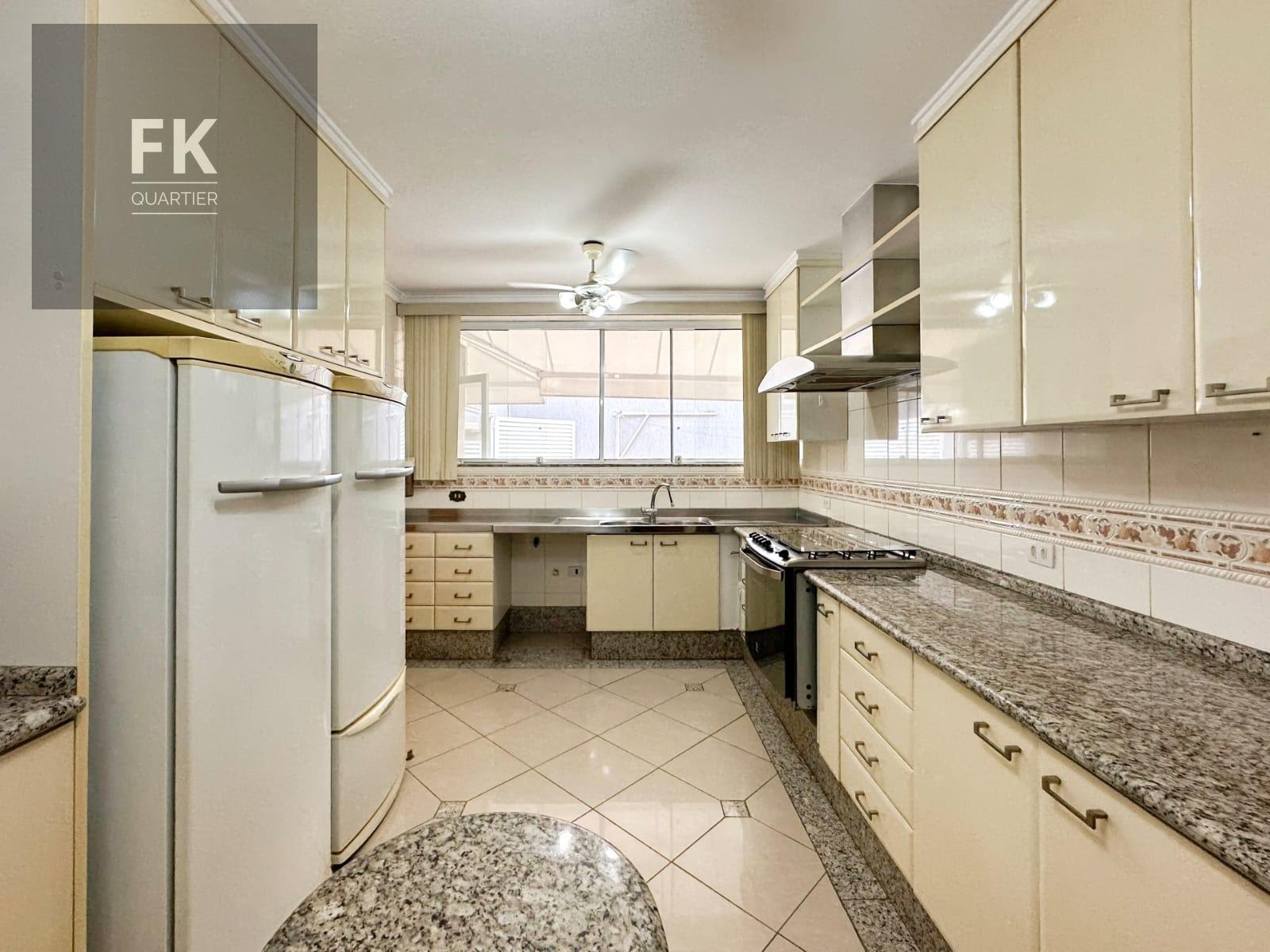 Casa à venda com 4 quartos, 4 suítes, 8 vagas e 1165m² no Alphaville Residencial Um, Barueri (SP) — foto 12 de 30