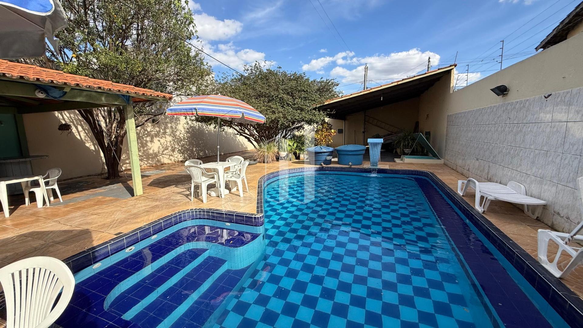 Casa à venda com 1 quarto, 1 suíte, 4 vagas e 90m² no Jardim Maria Inês, Aparecida de Goiânia (GO) — foto 11 de 27