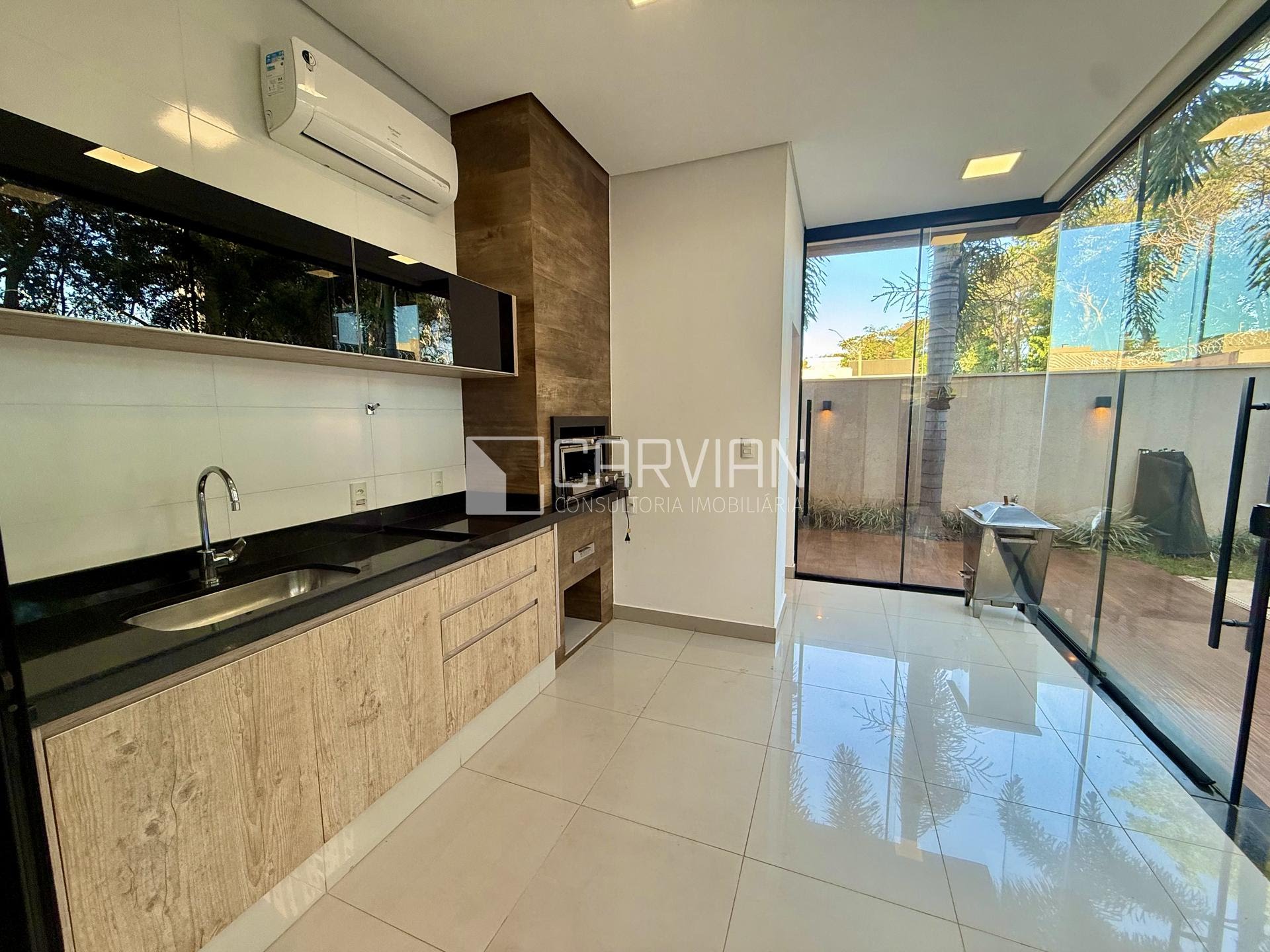 Casa à venda com 3 quartos, 3 suítes, 5 vagas e 267m² no Bonfim Paulista, Ribeirão Preto (SP) — foto 13 de 30