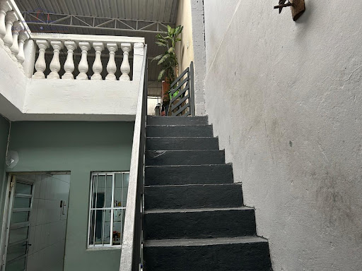Escadas para área de lazer