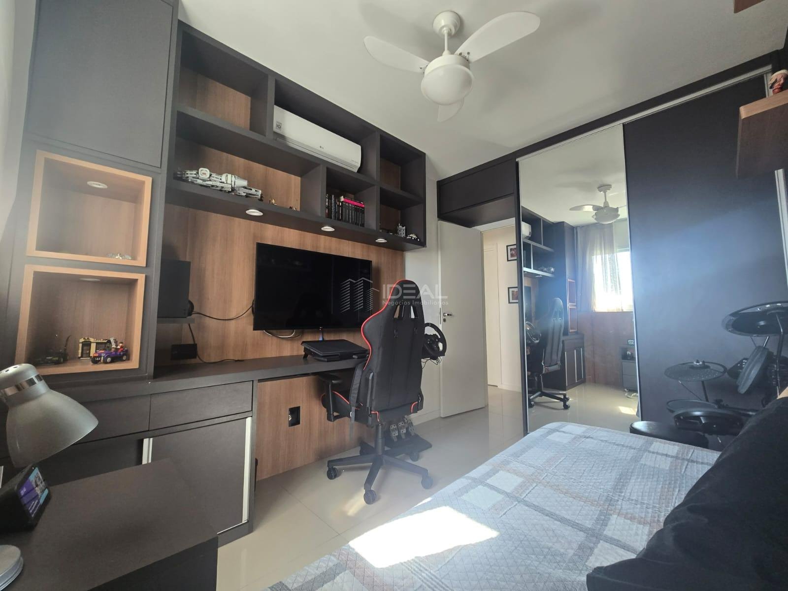 Apartamento à venda com 3 quartos, 1 suíte, 2 vagas e 95m² no Parque Tamandaré, Campos dos Goytacazes (RJ) — foto 14 de 17