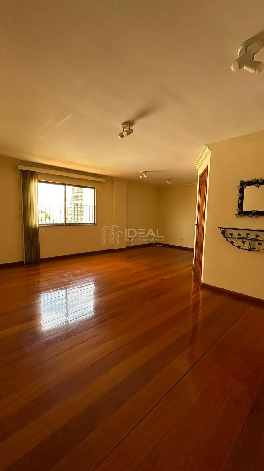 Apartamento para alugar com 3 quartos, 1 suíte, 1 vaga e 92m² no Centro, Campos dos Goytacazes (RJ) — foto 3 de 15