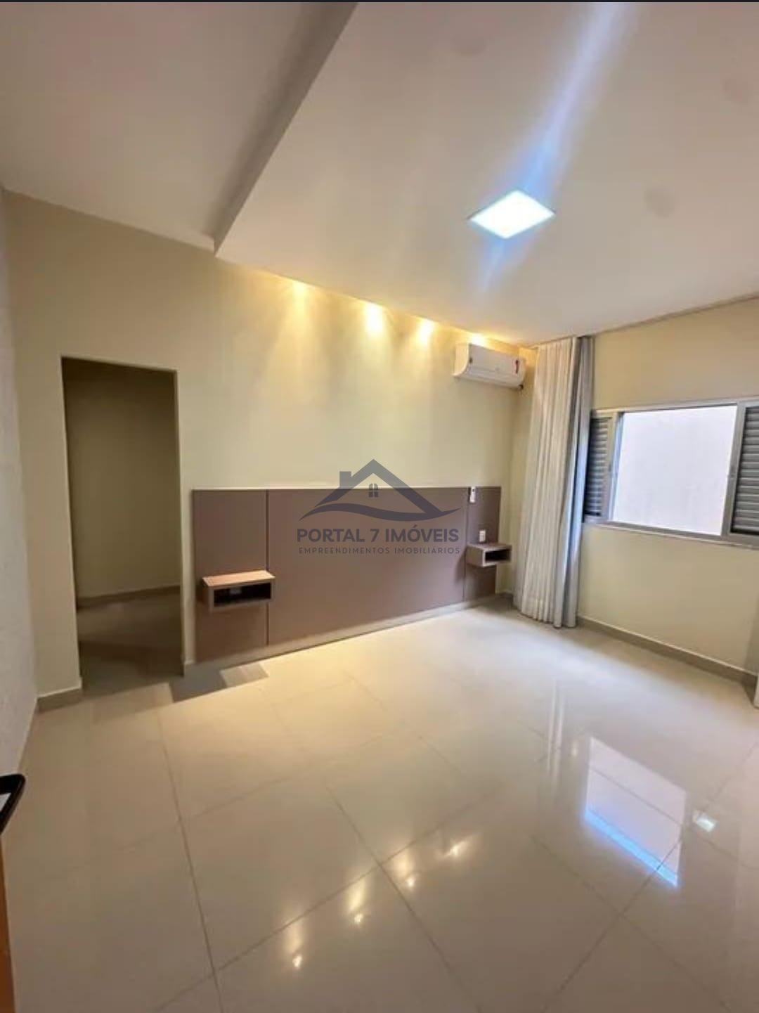 Casa à venda com 3 quartos, 1 suíte, 4 vagas e 360m² no Iporanga, Sete Lagoas (MG) — foto 7 de 18