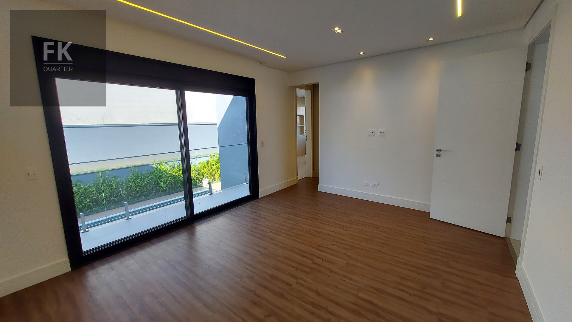 Casa à venda com 5 quartos, 5 suítes, 4 vagas e 560m² no Tamboré, Barueri (SP) — foto 10 de 30