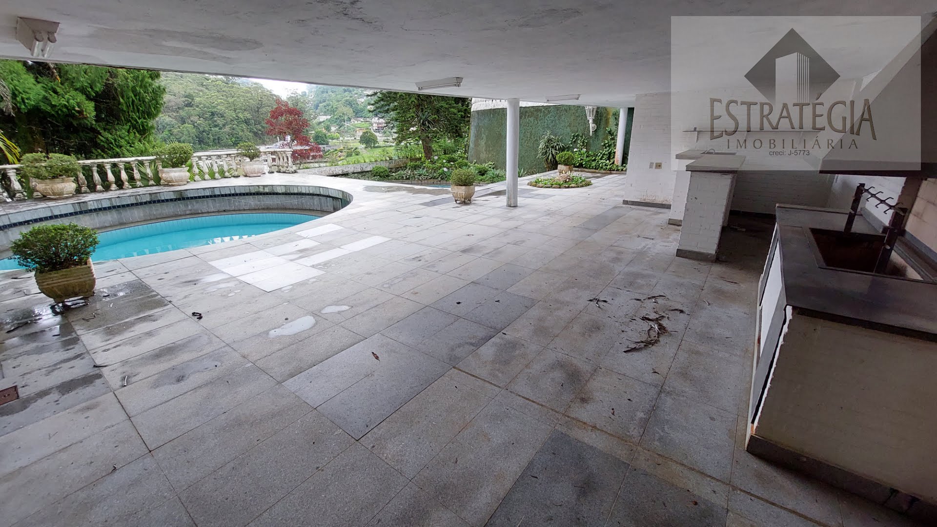 Casa à venda com 4 quartos, 4 suítes, 5 vagas e 1000m² no Quitandinha, Petrópolis (RJ) — foto 11 de 30