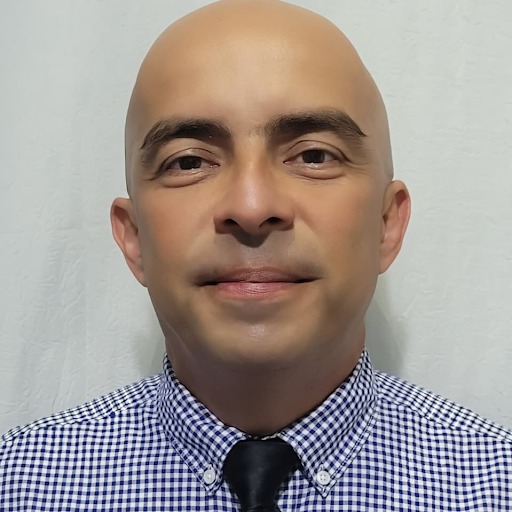 Marcos Diniz