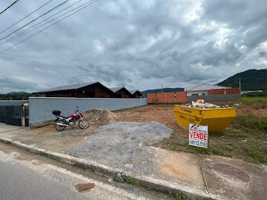 Terreno 25 x10 em Forquilhas  -  São José