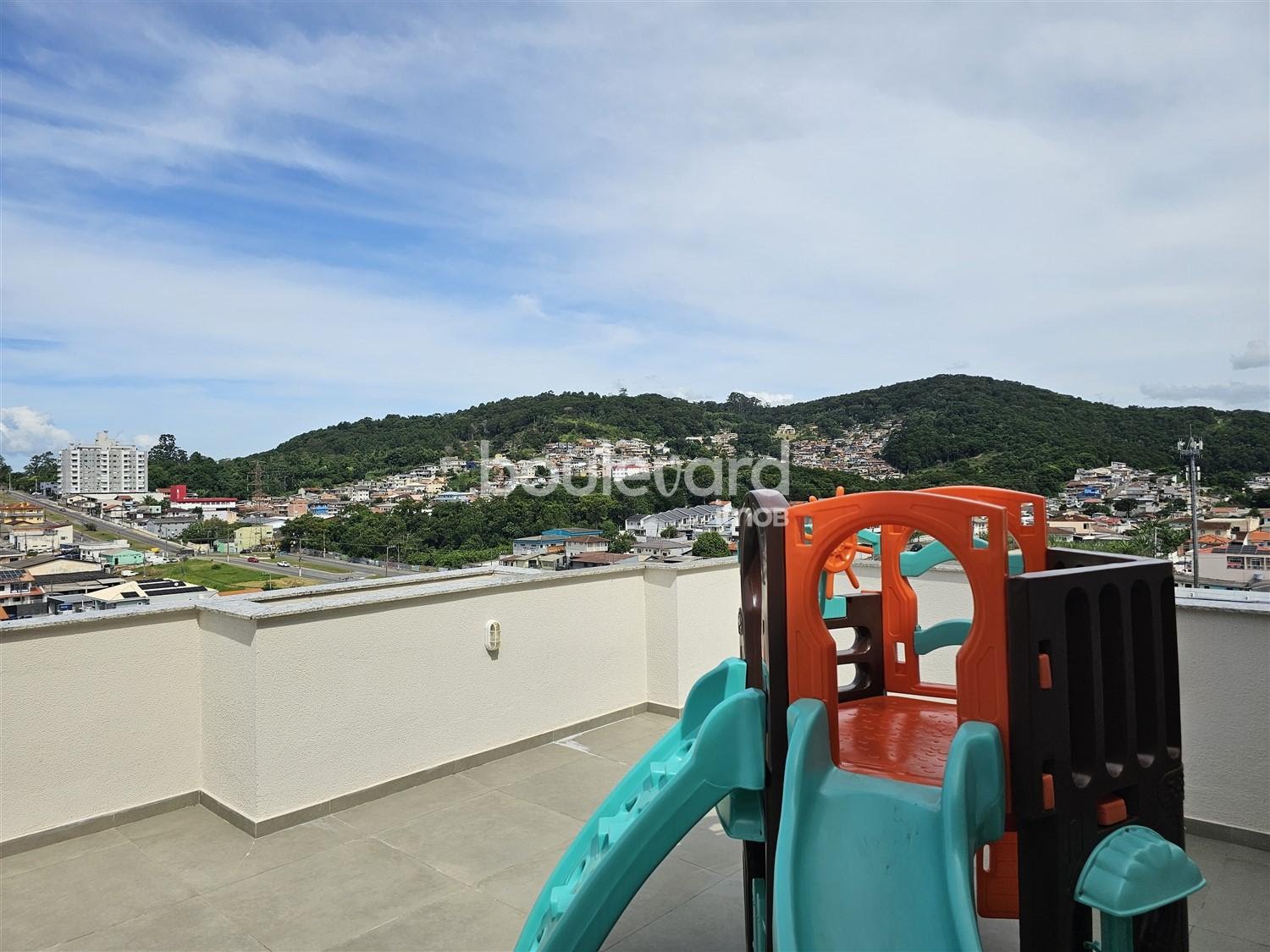 Apartamento à venda com 2 quartos, 1 suíte, 1 vaga e 70m² no Ipiranga, São José (SC) — foto 13 de 22
