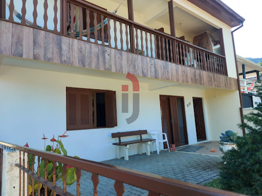 Casa Sobrado no Tombador  -  Osório