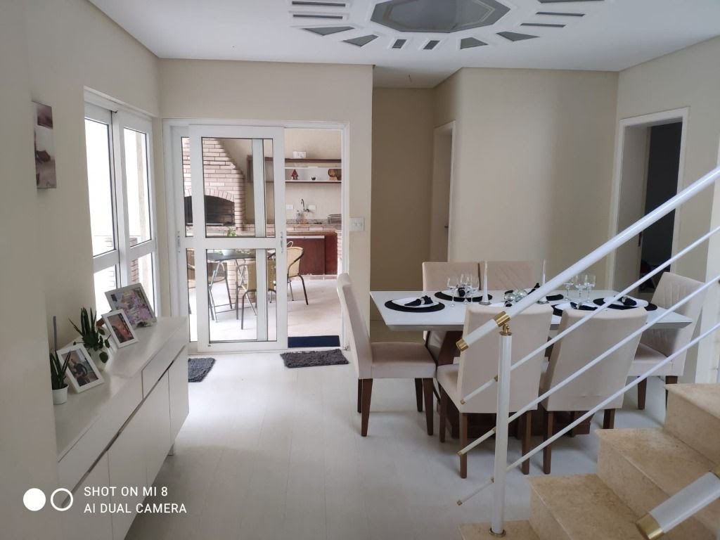 Casa à venda com 4 quartos, 4 suítes, 3 vagas e 370m² no Arujá Hills III, Arujá (SP) — foto 2 de 6