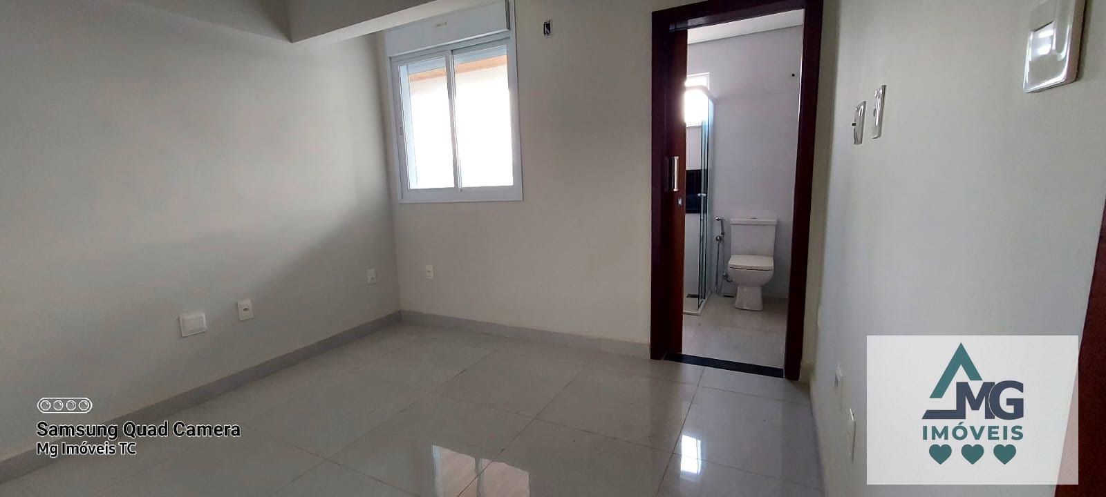 Apartamento à venda com 3 quartos, 1 suíte, 2 vagas e 245m² no Centro, Três Corações (MG) — foto 22 de 30