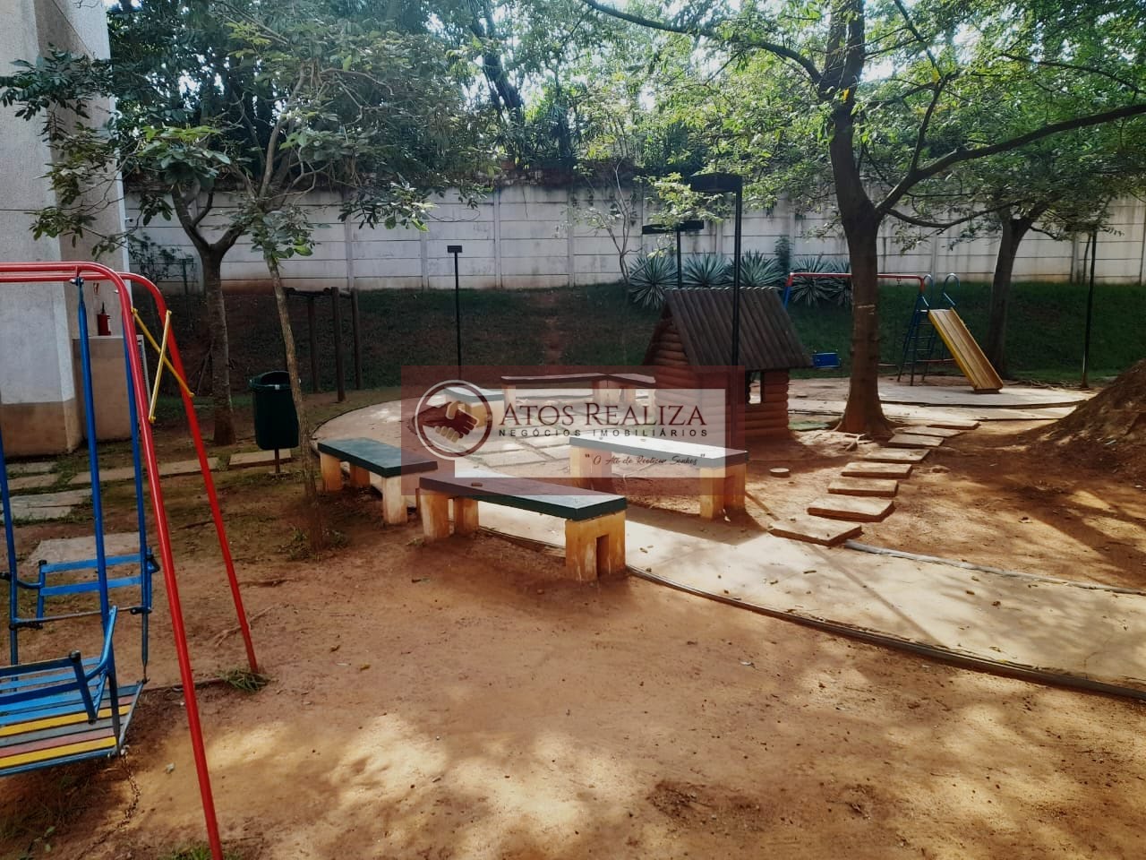 Parque e playground 