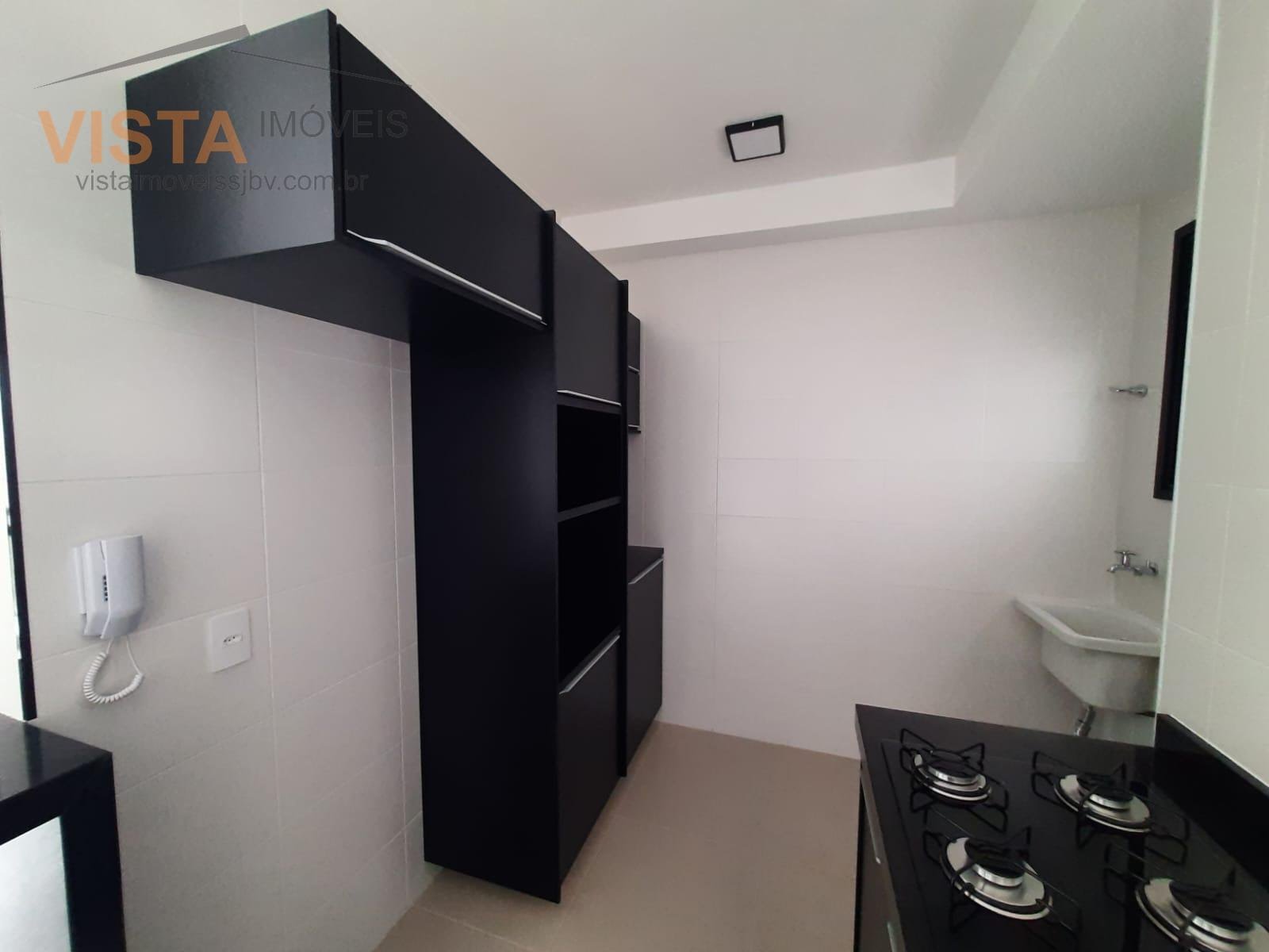 COZINHA COM PLANEJADOS E COOKTOP