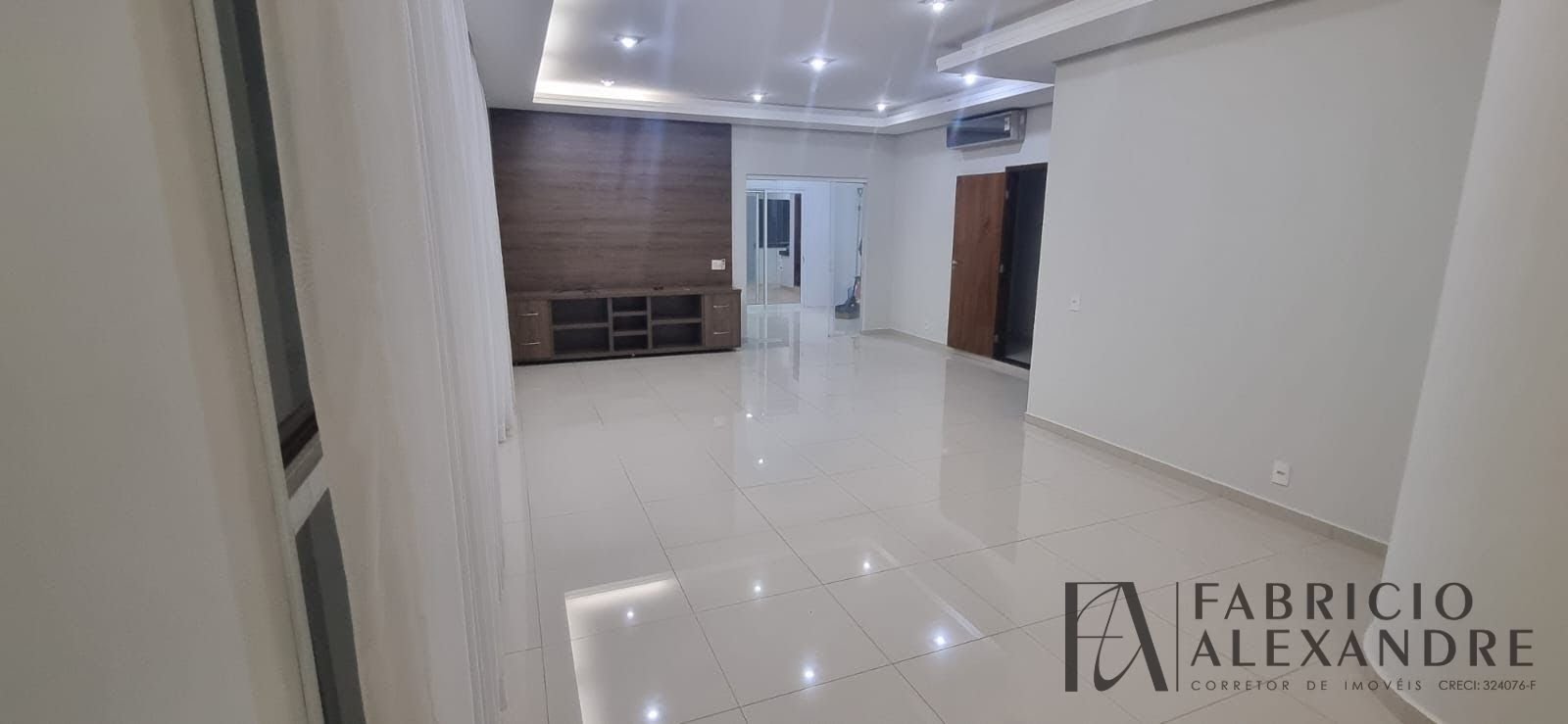 Casa à venda com 3 quartos, 3 suítes, 3 vagas e 300m² no Damha IV, São José do Rio Preto (SP) — foto 15 de 26