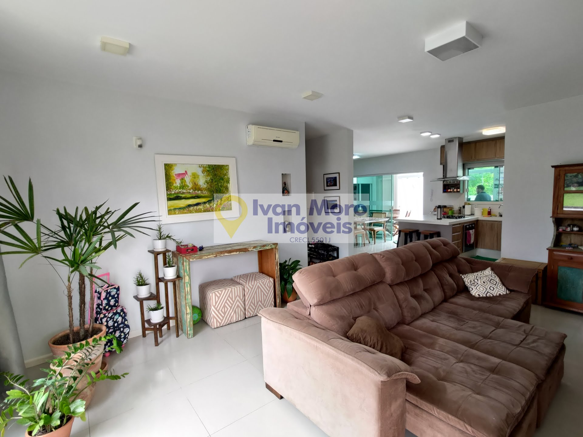 Casa à venda com 4 quartos, 3 suítes, 2 vagas e 224m² no Cachoeira do Bom Jesus, Florianópolis (SC) — foto 7 de 30