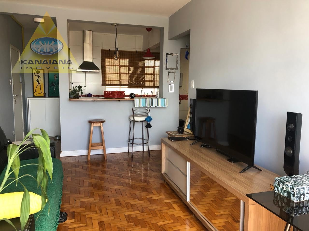 Sala e cozinha americana 