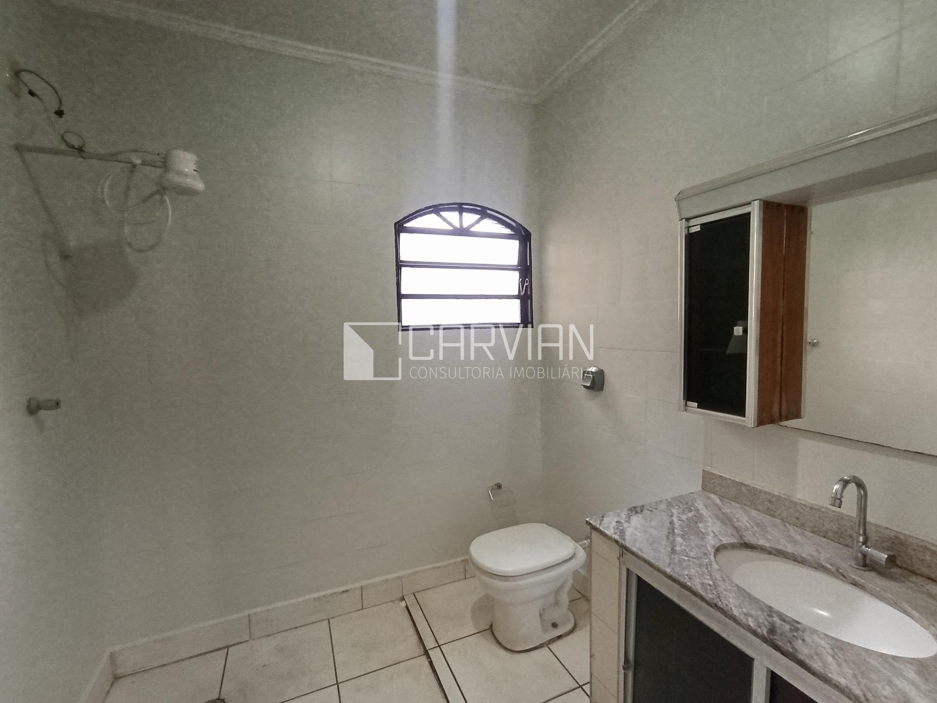 Casa à venda com 3 quartos, 2 banheiros, 2 vagas e 170m² no Adelino Simioni, Ribeirão Preto (SP) — foto 12 de 24