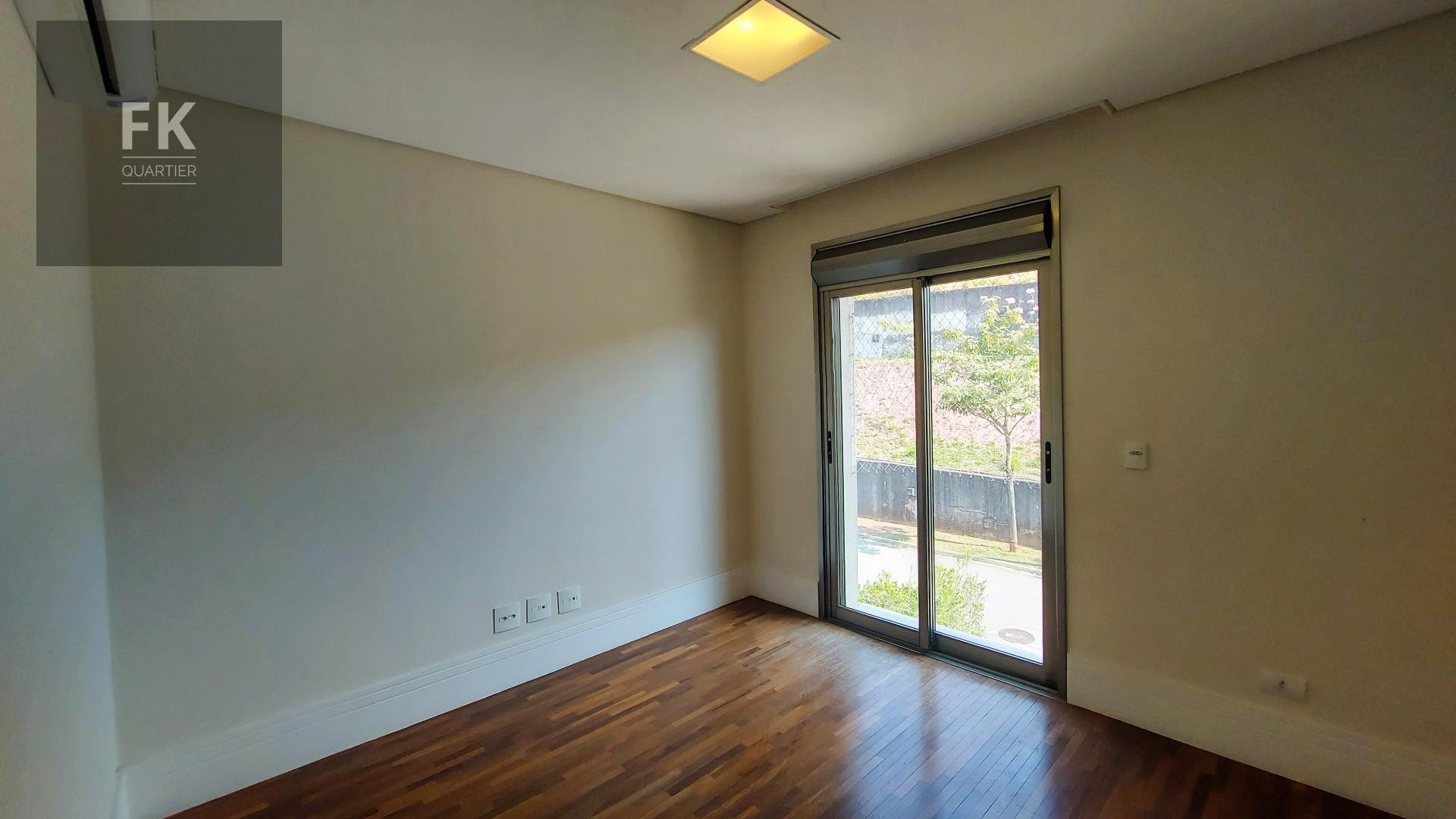 Casa à venda com 4 quartos, 4 suítes, 5 vagas e 450m² no Tamboré, Barueri (SP) — foto 10 de 22