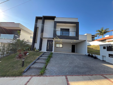 Casa em Condomínio em Votorantim em Sorocaba, 258m², 03 dormitórios, 03 suíte , 04 vagas de garagem.