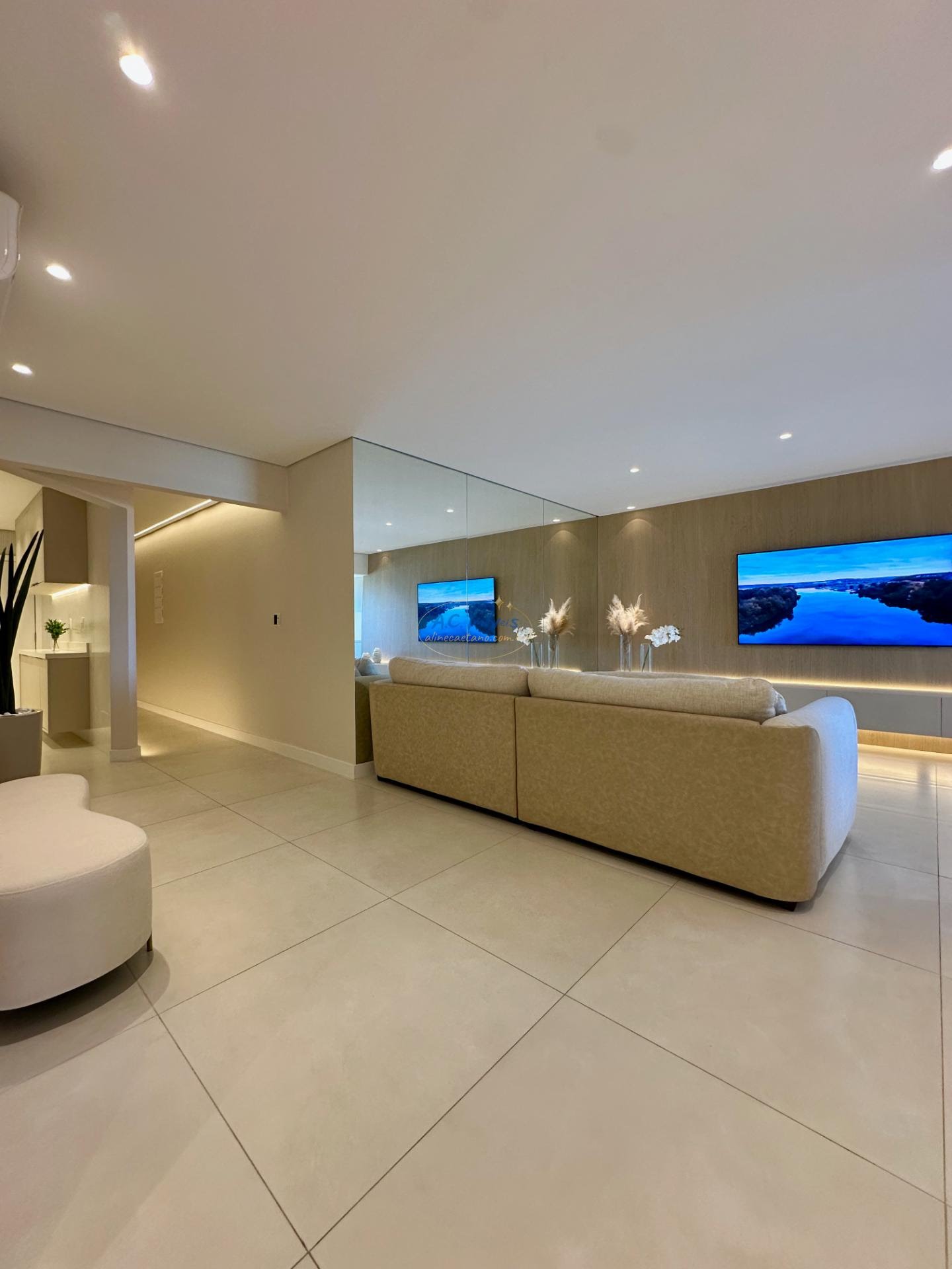 Apartamento à venda com 4 quartos, 2 suítes, 2 vagas e 167m² no Canto do Forte, Praia Grande (SP) — foto 4 de 30