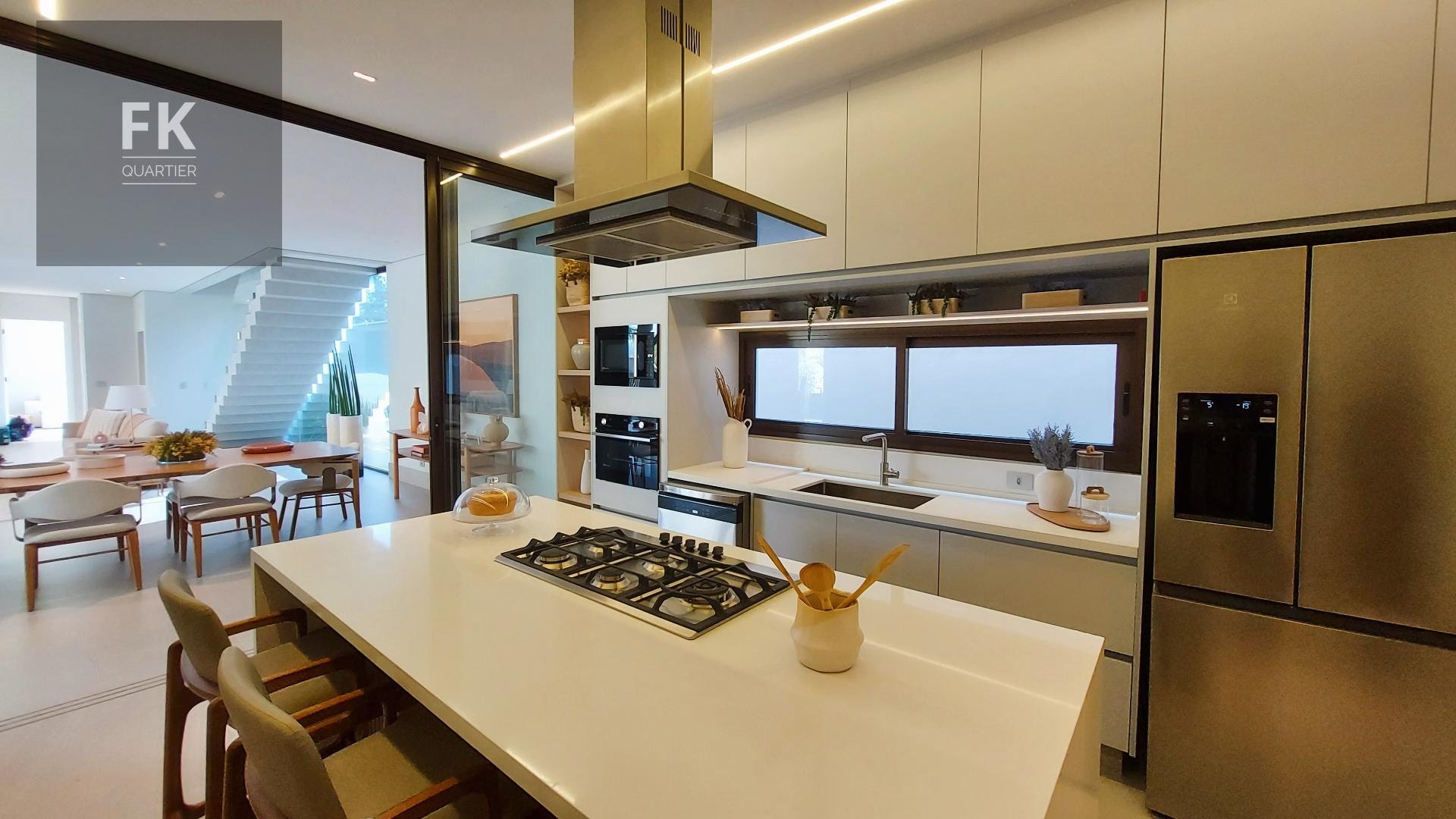 Casa à venda com 4 quartos, 4 suítes, 4 vagas e 540m² no Tamboré, Barueri (SP) — foto 17 de 30