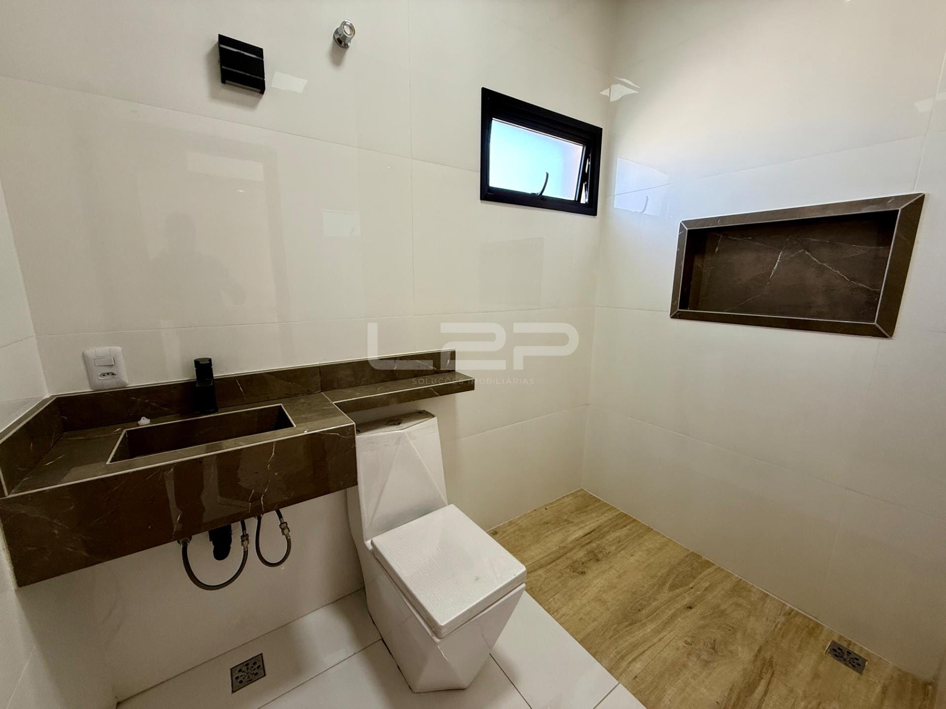 Casa à venda com 3 quartos, 2 suítes, 4 vagas e 236m² no Medeiros, Jundiaí (SP) — foto 21 de 30