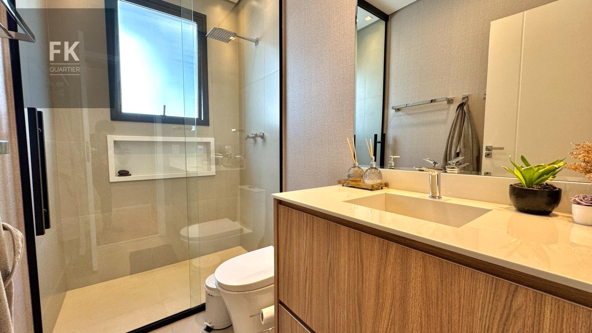 Casa à venda com 4 quartos, 4 suítes, 6 vagas e 574m² no Cidade Tamboré, Santana de Parnaíba (SP) — foto 20 de 26