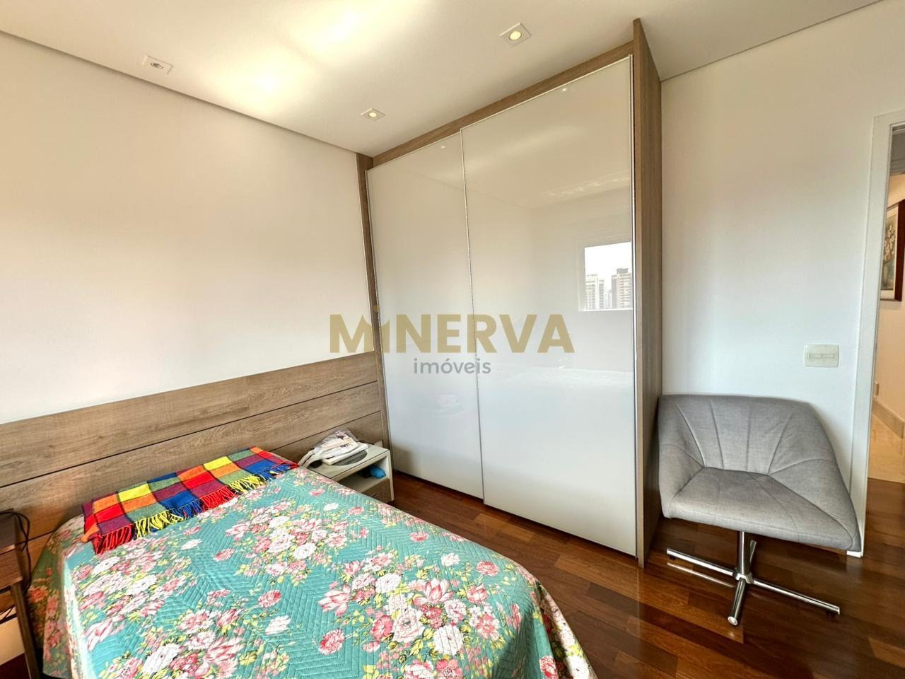 Apartamento à venda com 3 quartos, 3 suítes, 4 vagas e 218m² no Vila Regente Feijó, São Paulo (SP) — foto 17 de 24