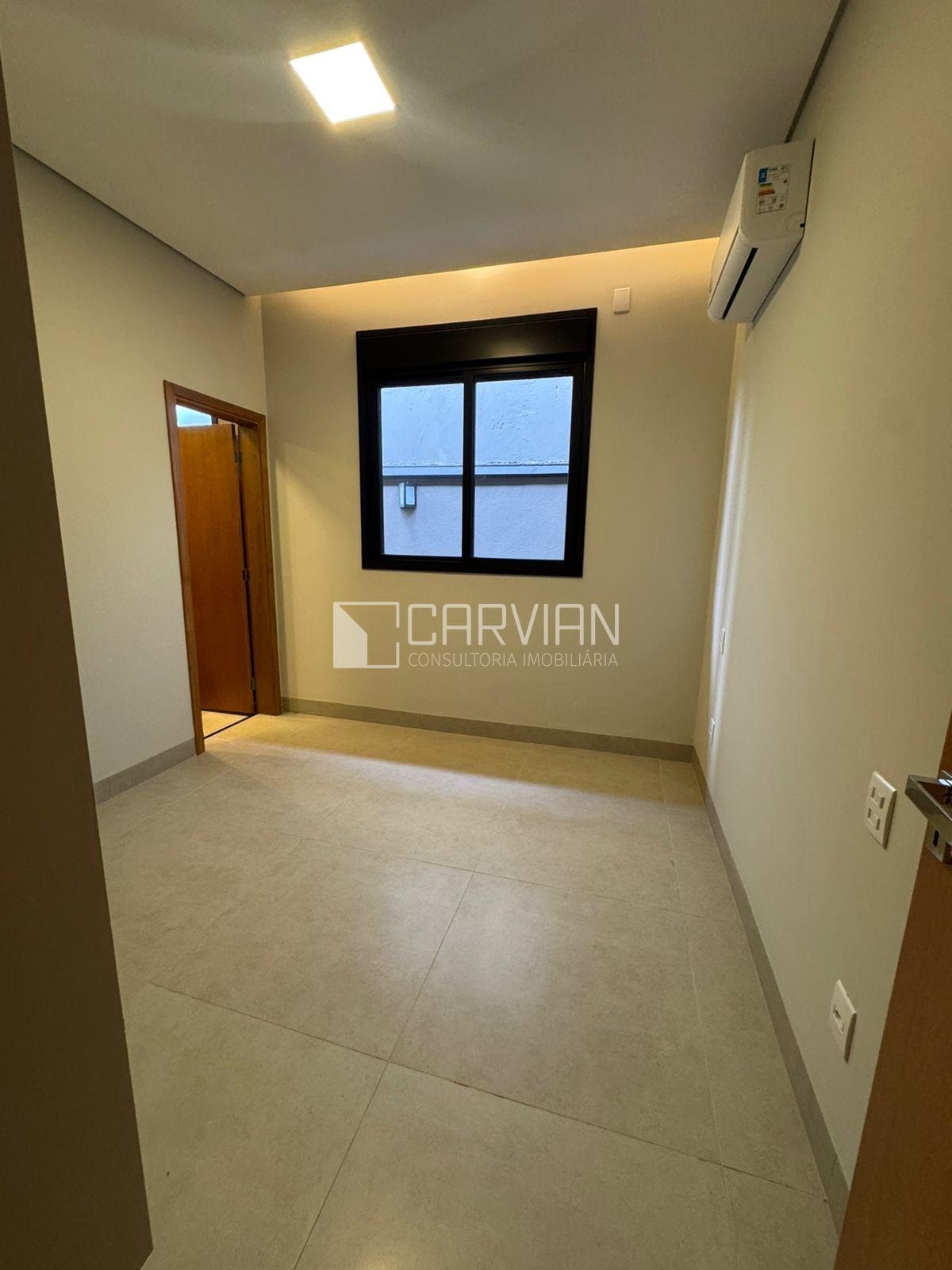 Casa à venda com 3 quartos, 3 suítes, 4 vagas e 155m² no Bonfim Paulista, Ribeirão Preto (SP) — foto 16 de 18