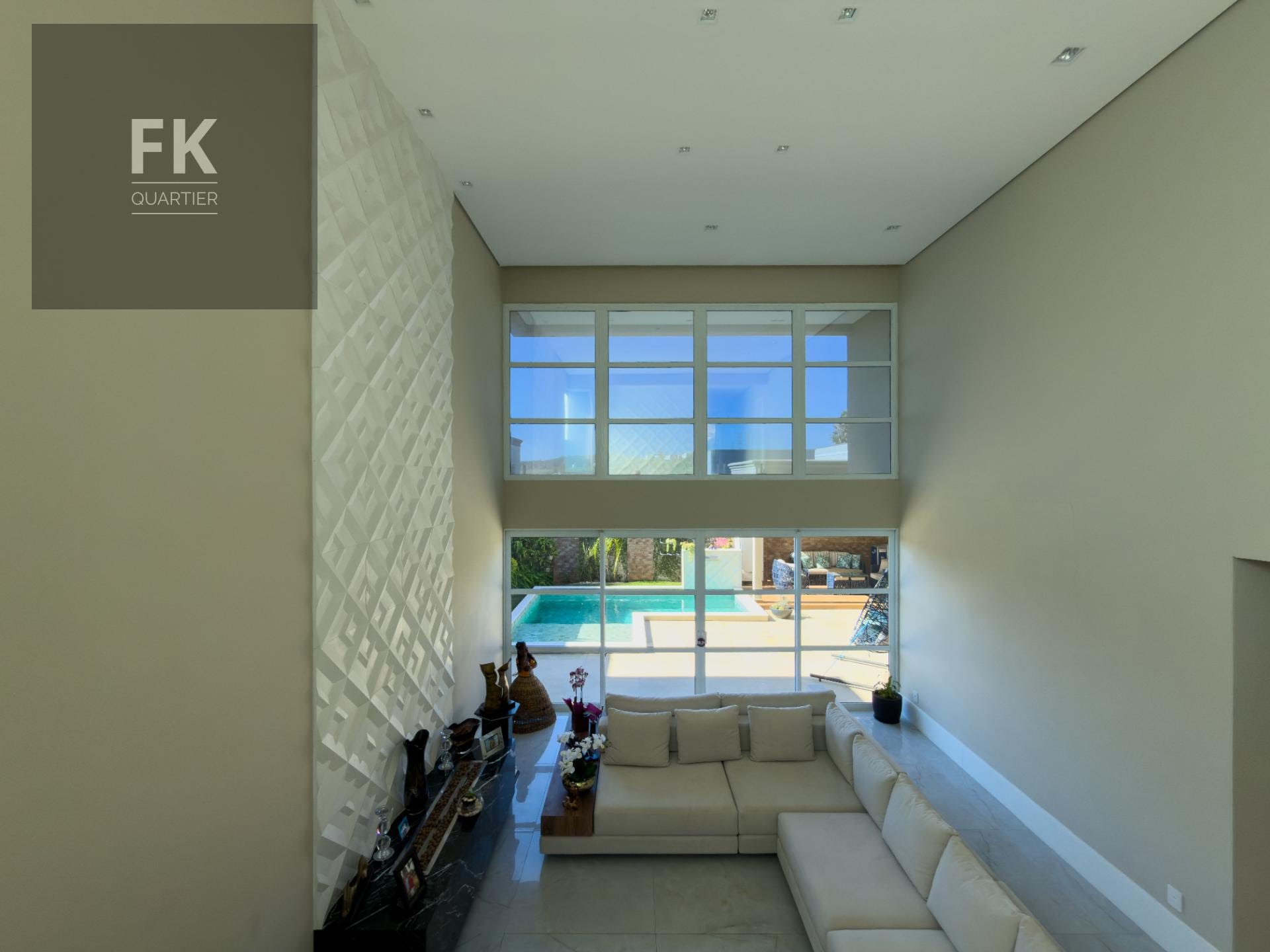 Casa à venda com 4 quartos, 4 suítes, 4 vagas e 373m² no Alphaville, Santana de Parnaíba (SP) — foto 15 de 28