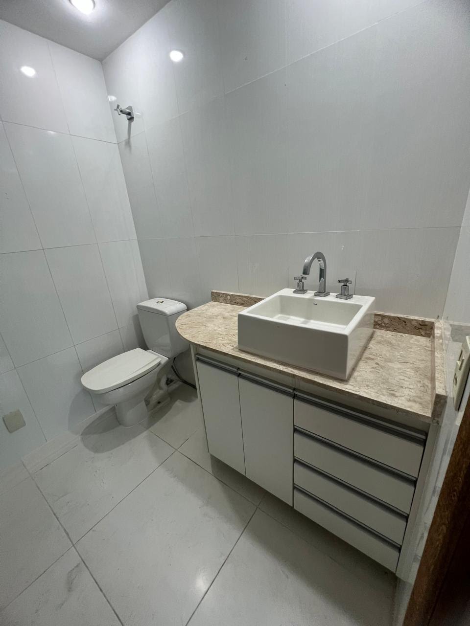 Casa para alugar com 4 quartos, 4 suítes, 3 vagas e 220m² no Vargem Grande, Rio de Janeiro (RJ) — foto 13 de 22