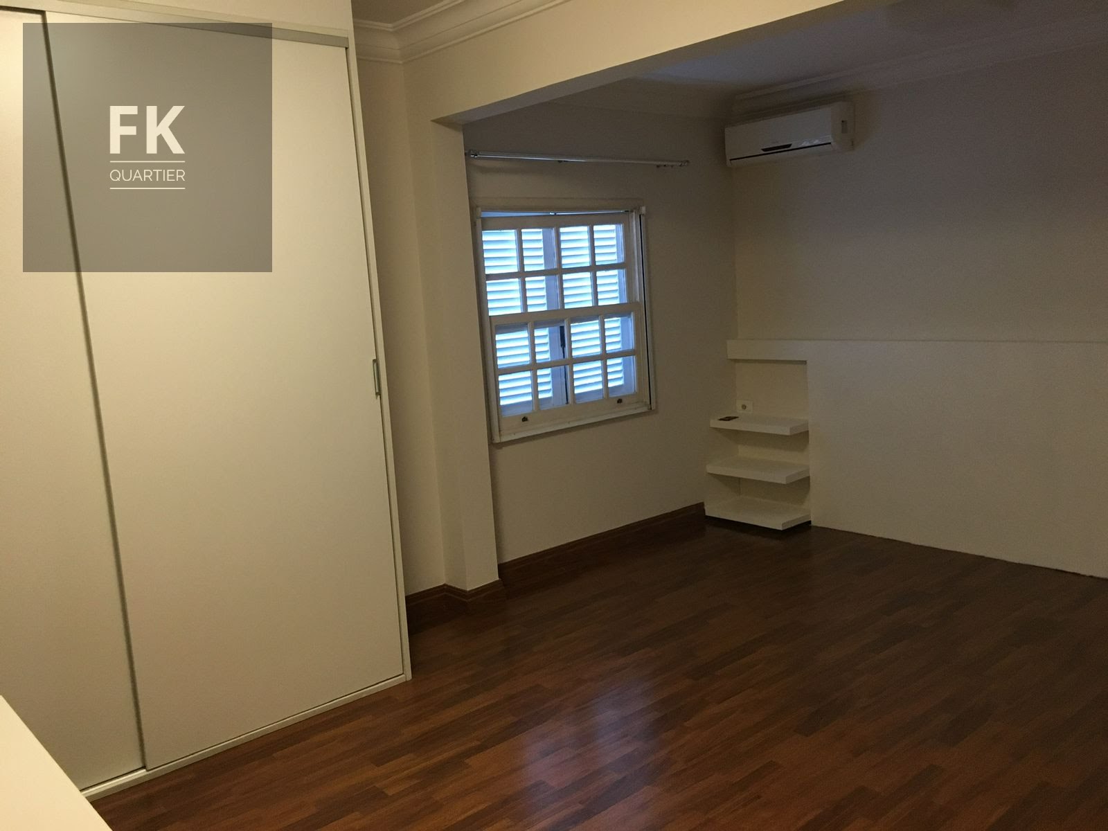 Casa à venda com 4 quartos, 4 suítes, 4 vagas e 400m² no Alphaville Residencial Dois, Barueri (SP) — foto 11 de 19
