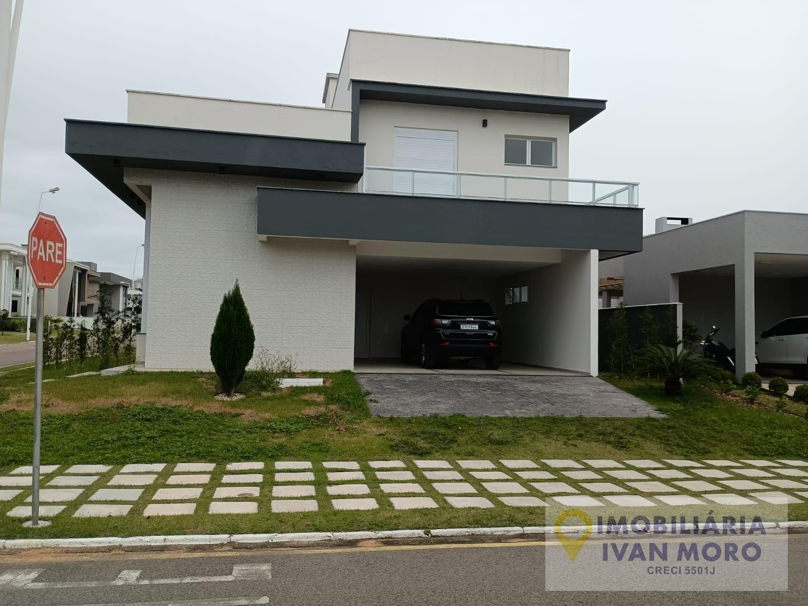 Casa à venda com 3 quartos, 1 suíte, 4 vagas e 236m² no São João do Rio Vermelho, Florianópolis (SC) — foto 20 de 22